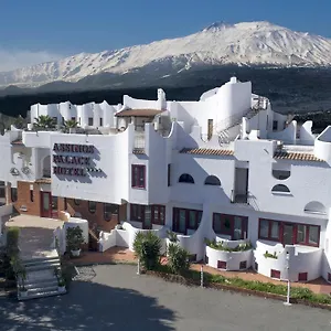Hotel Assinos Palace, Giardini Naxos